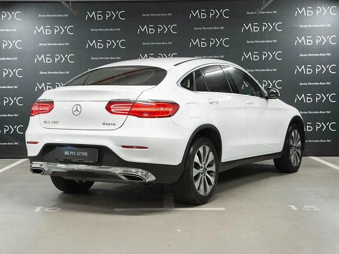 Mercedes-Benz GLC coupe 2017 250 2.0 AT 4Matic (211 л.с.) фото 3