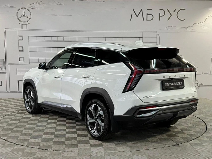 Geely Atlas 2024 2.0 AT 4WD (200 л.с.) фото 4
