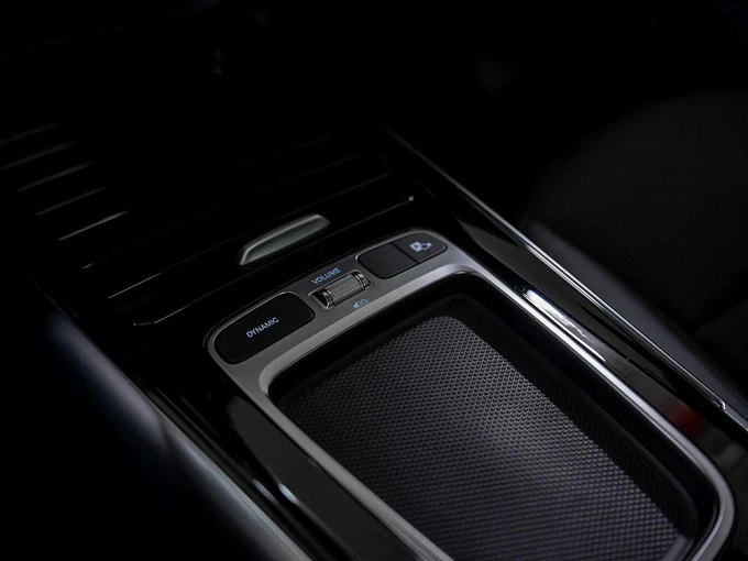 Mercedes-Benz GLA Белый Non metallic фото 20