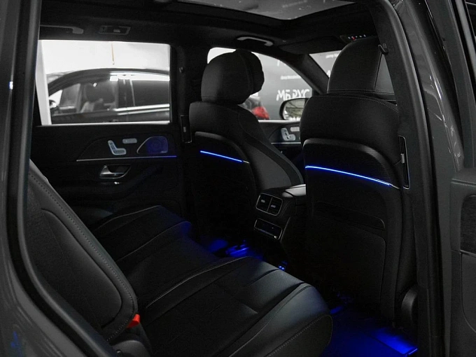 Mercedes-Benz GLS Серый Non metallic фото 10