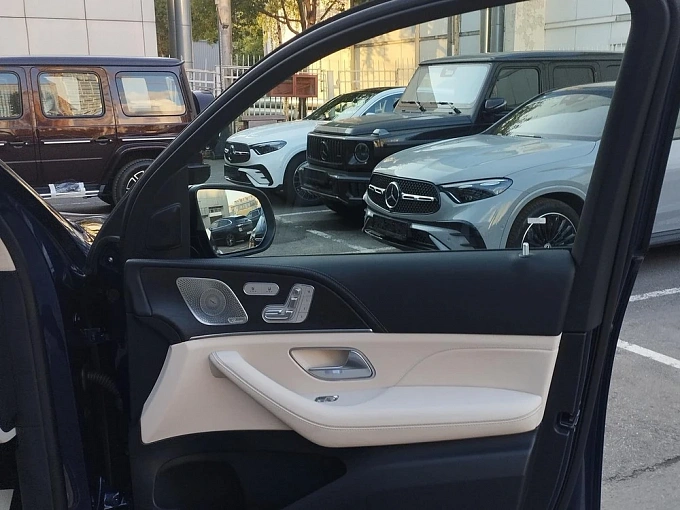Mercedes-Benz GLE Синий Non metallic фото 18