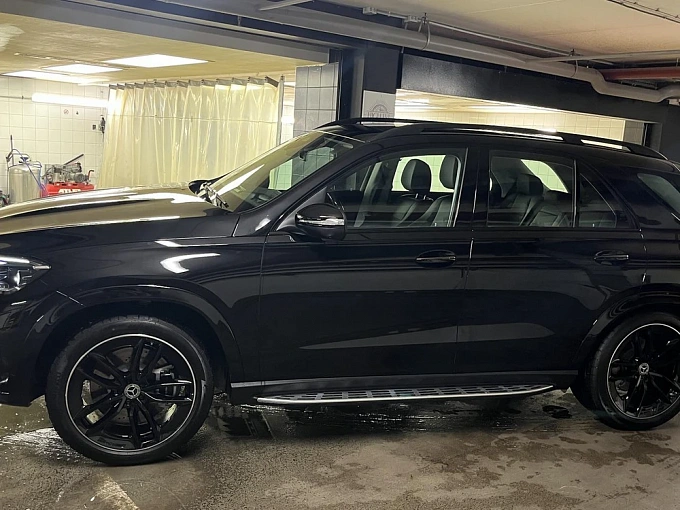 Mercedes-Benz GLE Черный Non metallic фото 8
