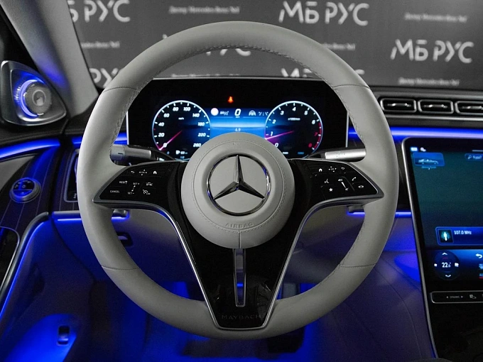 Mercedes-Benz Maybach S-Класс Черный Non metallic фото 24