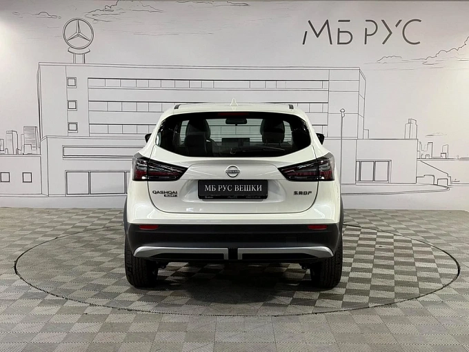 Nissan Qashqai Белый Non metallic фото 8