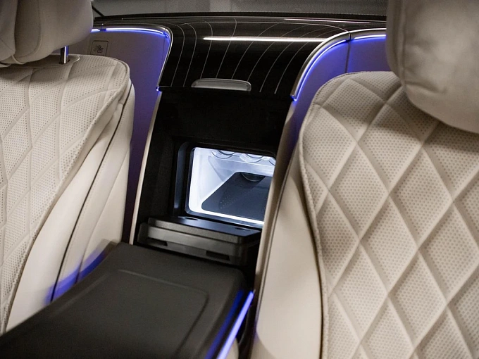 Mercedes-Benz S-Класс Черный Non metallic фото 29
