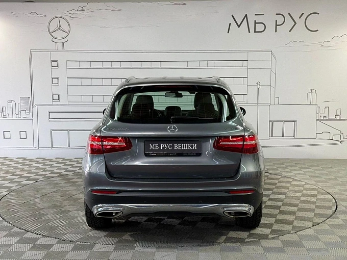 Mercedes-Benz GLC 2018 250 2.0 AT 4Matic (211 л.с.) фото 8