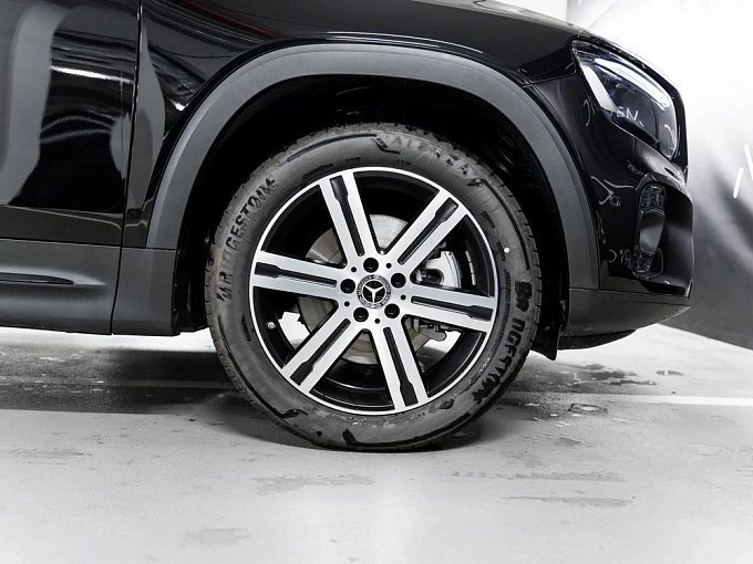 Mercedes-Benz GLB Черный Non metallic фото 12