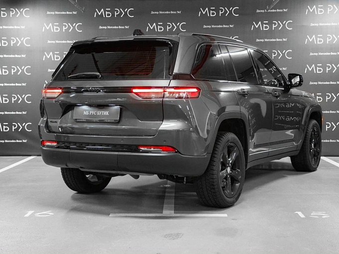 Jeep Grand Cherokee 2023 2.0 AT 4WD (272 л.с.) фото 3