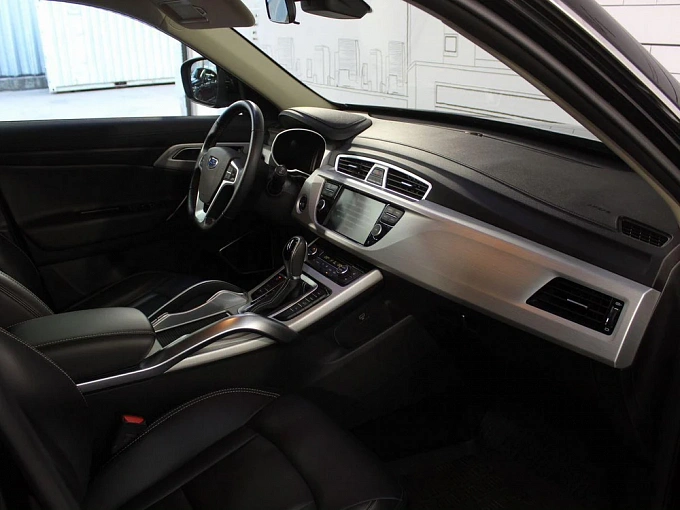 Geely Atlas 2019 2.4 AT (149 л.с.) фото 10