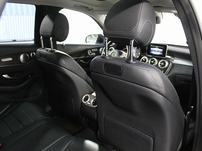 Mercedes-Benz GLC 2018 250 2.0 AT 4Matic (211 л.с.) фото 15