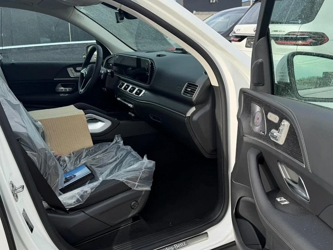 Mercedes-Benz GLE Белый Non metallic фото 3