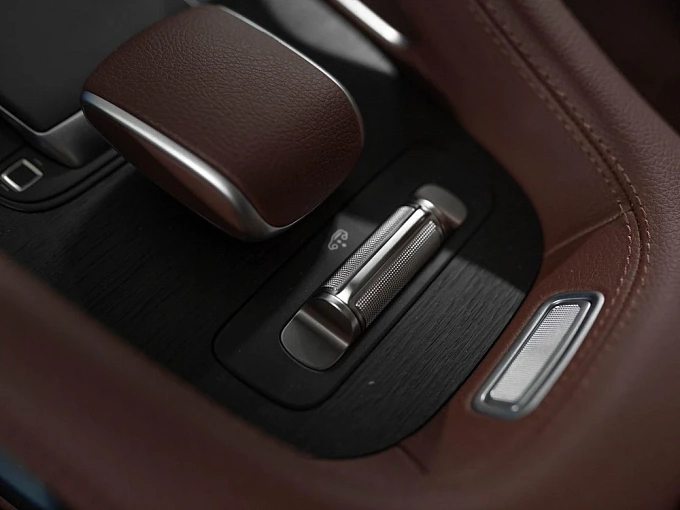 Mercedes-Benz GLE Белый Non metallic фото 22