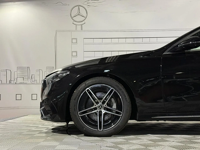 Mercedes-Benz E-Класс Черный Non metallic фото 17