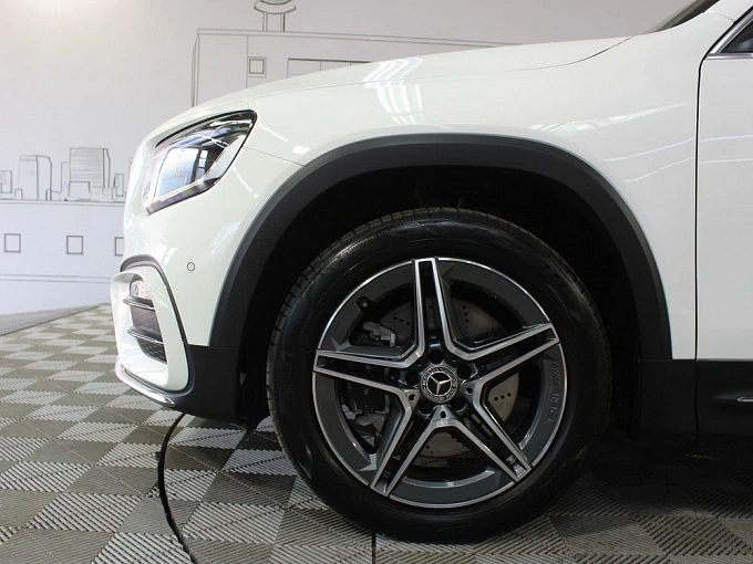 Mercedes-Benz GLB 2024 250 2.0 AMT 4Matic (224 л.с.) фото 19