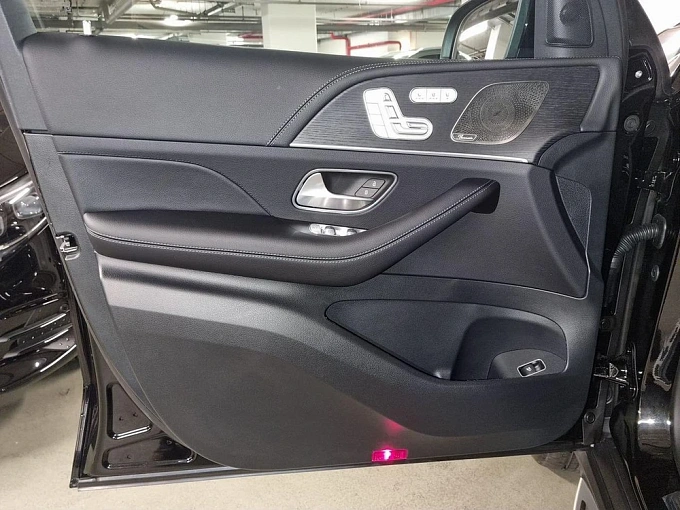 Mercedes-Benz GLE Черный Non metallic фото 12
