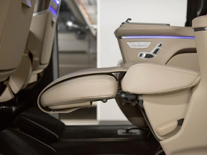 Mercedes-Benz V-Класс Черный Non metallic фото 24