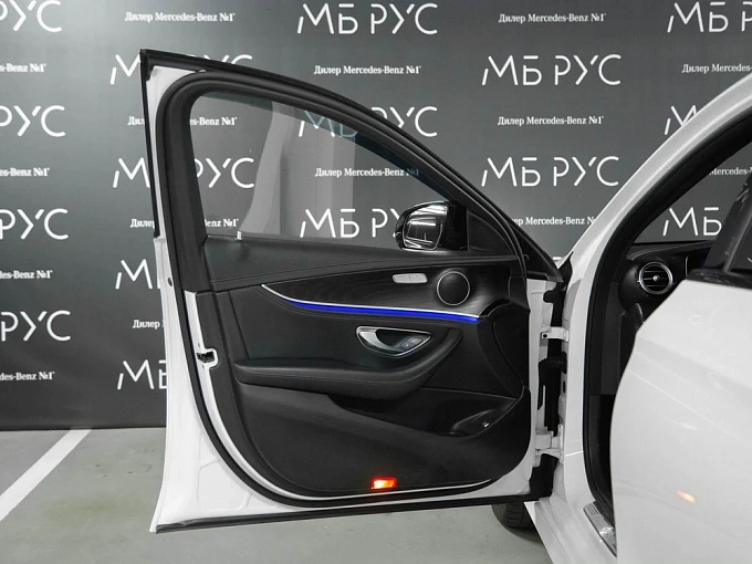 Mercedes-Benz E-Класс 2017 200 2.0 AT 4Matic (184 л.с.) фото 22