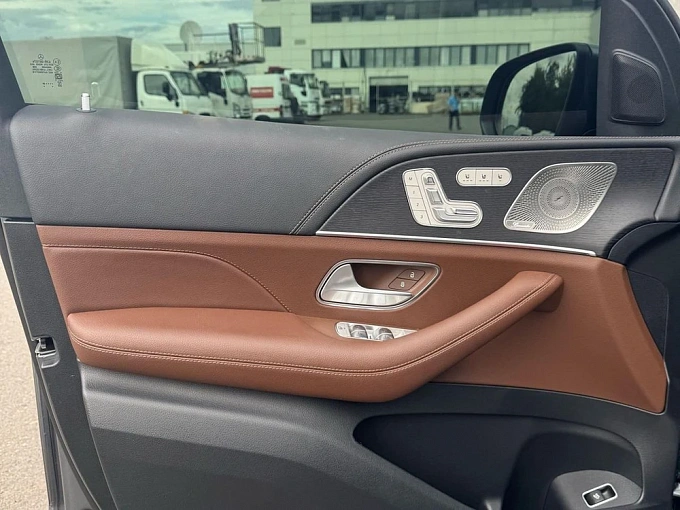 Mercedes-Benz GLE Серый Non metallic фото 7