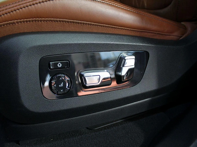 BMW X5 2023 3.0d AT 4WD (286 л.с.) фото 23