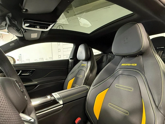 Mercedes-Benz CLE AMG Желтый Non metallic фото 18