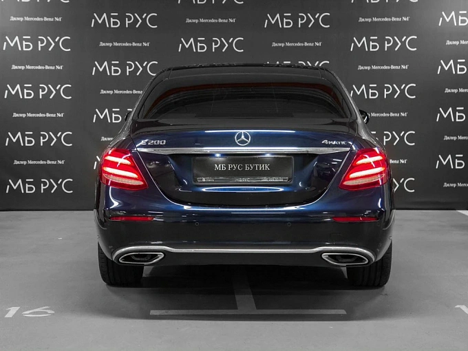 Mercedes-Benz E-Класс 2018 200 2.0 AT 4Matic (184 л.с.) фото 4