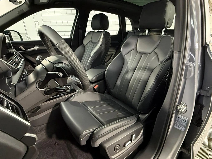 Audi Q5 Серый Non metallic фото 11