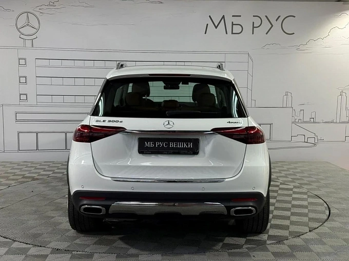 Mercedes-Benz GLE Белый Non metallic фото 7