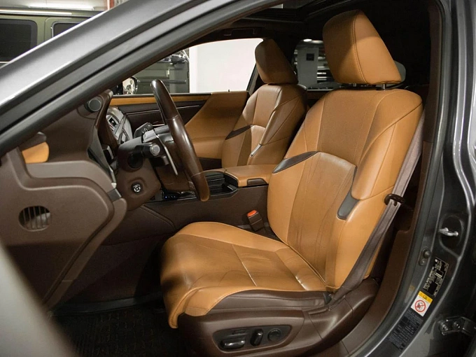 Lexus ES 2019 2.5 AT (200 л.с.) фото 8