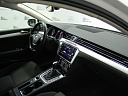 Volkswagen Passat 2019 1.4 AMT (150 л.с.) Белый 68145995 фото 11