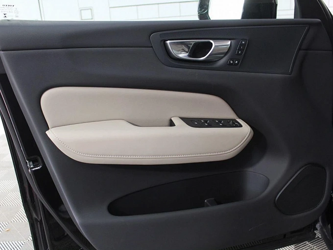 Volvo XC60 2025 2.0 AT 4WD (250 л.с.) фото 20