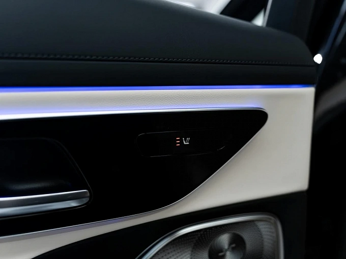 Mercedes-Benz E-Класс Черный Non metallic фото 21