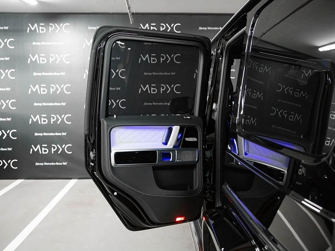 Mercedes-Benz G-Класс AMG 2023 63 AMG 4.0 AT 4Matic (585 л.с.) фото 28