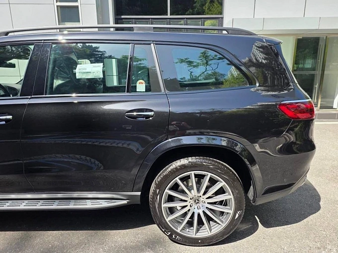 Mercedes-Benz GLS Черный Non metallic фото 8