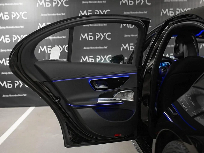 Mercedes-Benz E-Класс Черный Non metallic фото 22