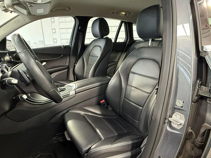 Mercedes-Benz GLC 2018 250 2.0 AT 4Matic (211 л.с.) фото 13