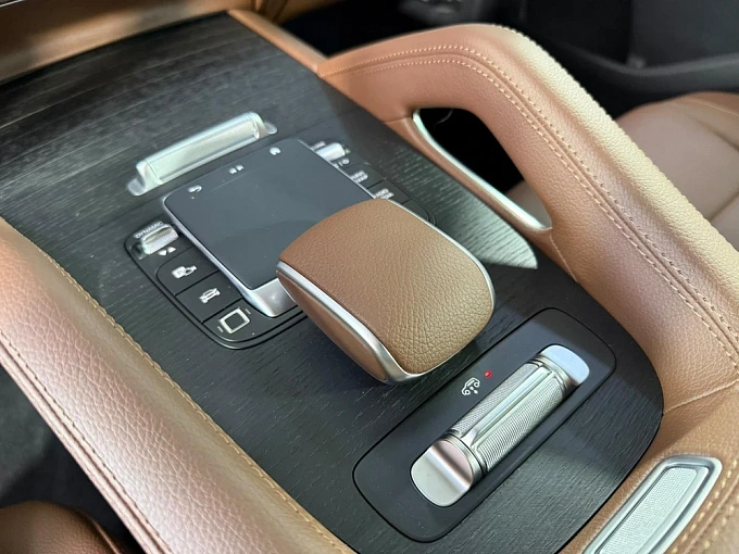 Mercedes-Benz GLE Черный Non metallic фото 29