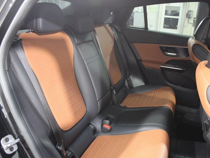 Mercedes-Benz GLC coupe 2024 2.0 AT 4Matic (204 л.с.) фото 17