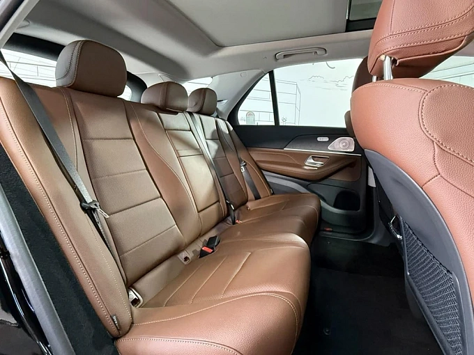 Mercedes-Benz GLE Черный Non metallic фото 19