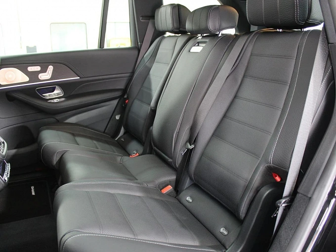 Mercedes-Benz GLS Черный Non metallic фото 18