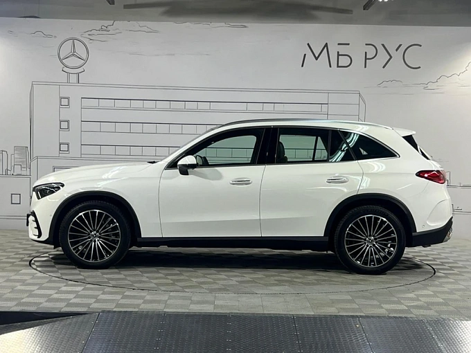 Mercedes-Benz GLC Белый Non metallic фото 3