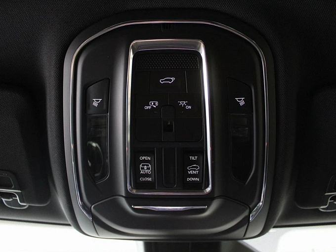 Jeep Grand Cherokee 2023 2.0 AT 4WD (272 л.с.) фото 28