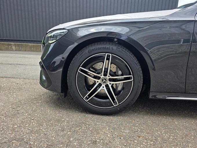 Mercedes-Benz E-Класс Серый Non metallic фото 8
