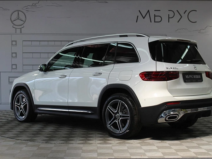Mercedes-Benz GLB Белый Non metallic фото 4