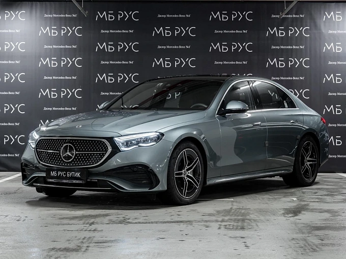 Mercedes-Benz E-Класс Зеленый Non metallic фото 1