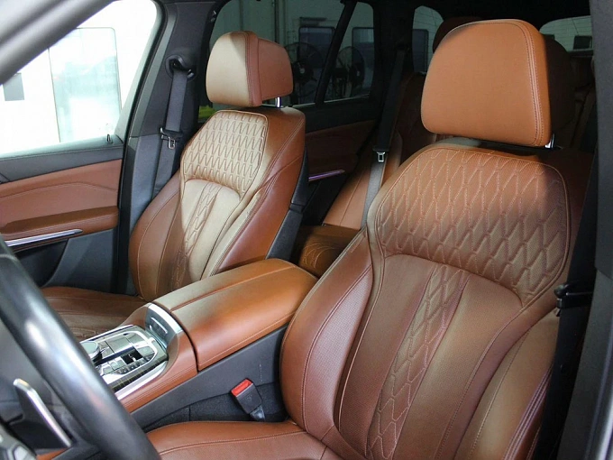 BMW X5 2023 3.0d AT 4WD (286 л.с.) фото 12