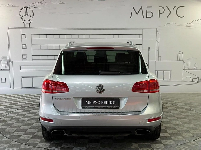 Volkswagen Touareg 2013 3.6 AT 4WD (249 л.с.) фото 8