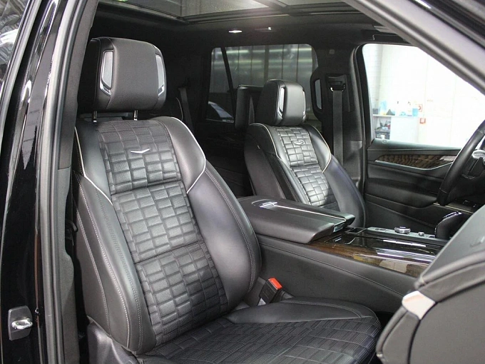 Cadillac Escalade 2021 6.2 AT 4WD (416 л.с.) фото 14