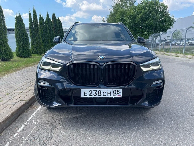 BMW X5 2019 3.0d AT 4WD (265 л.с.) фото 3