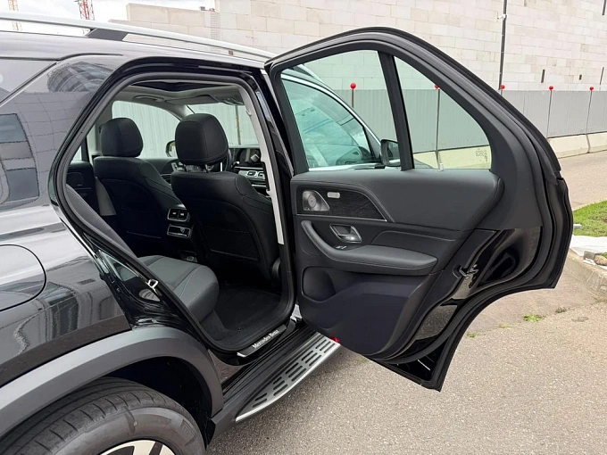 Mercedes-Benz GLE Черный Non metallic фото 20