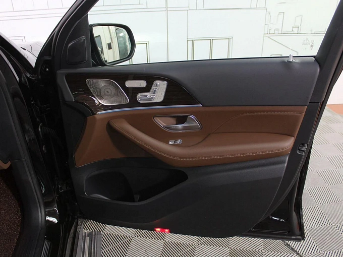 Mercedes-Benz GLE 2025 2.0 AT 4Matic (258 л.с.) фото 29